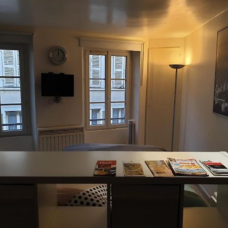 Le Centre Fontainebleau Apartment Exterior photo
